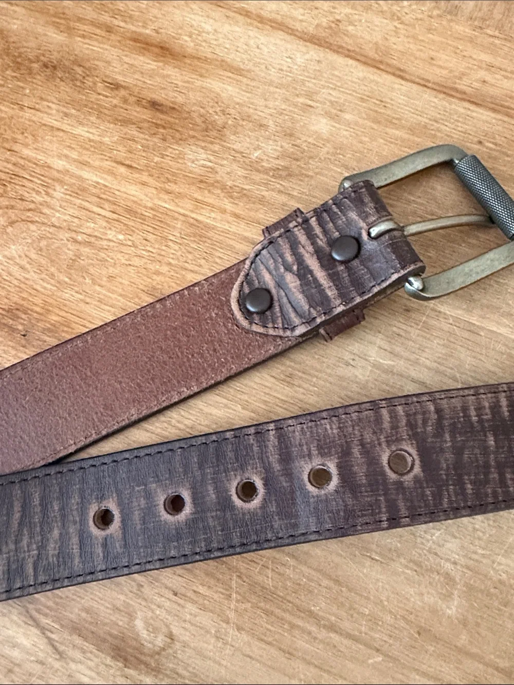 Justin Boots Brown Textured Leather Belt with Brushed Silver Buckle